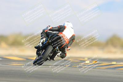 media/Jan-10-2025-CVMA Friday Practice (Fri) [[489e0da257]]/Group 4 and Trackday/Session 4 (Turn 16)/